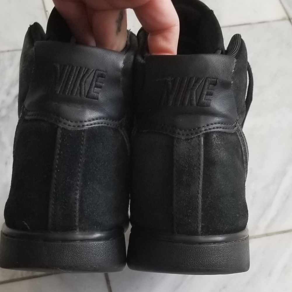Nike leather high tops - Picture 3 of 8